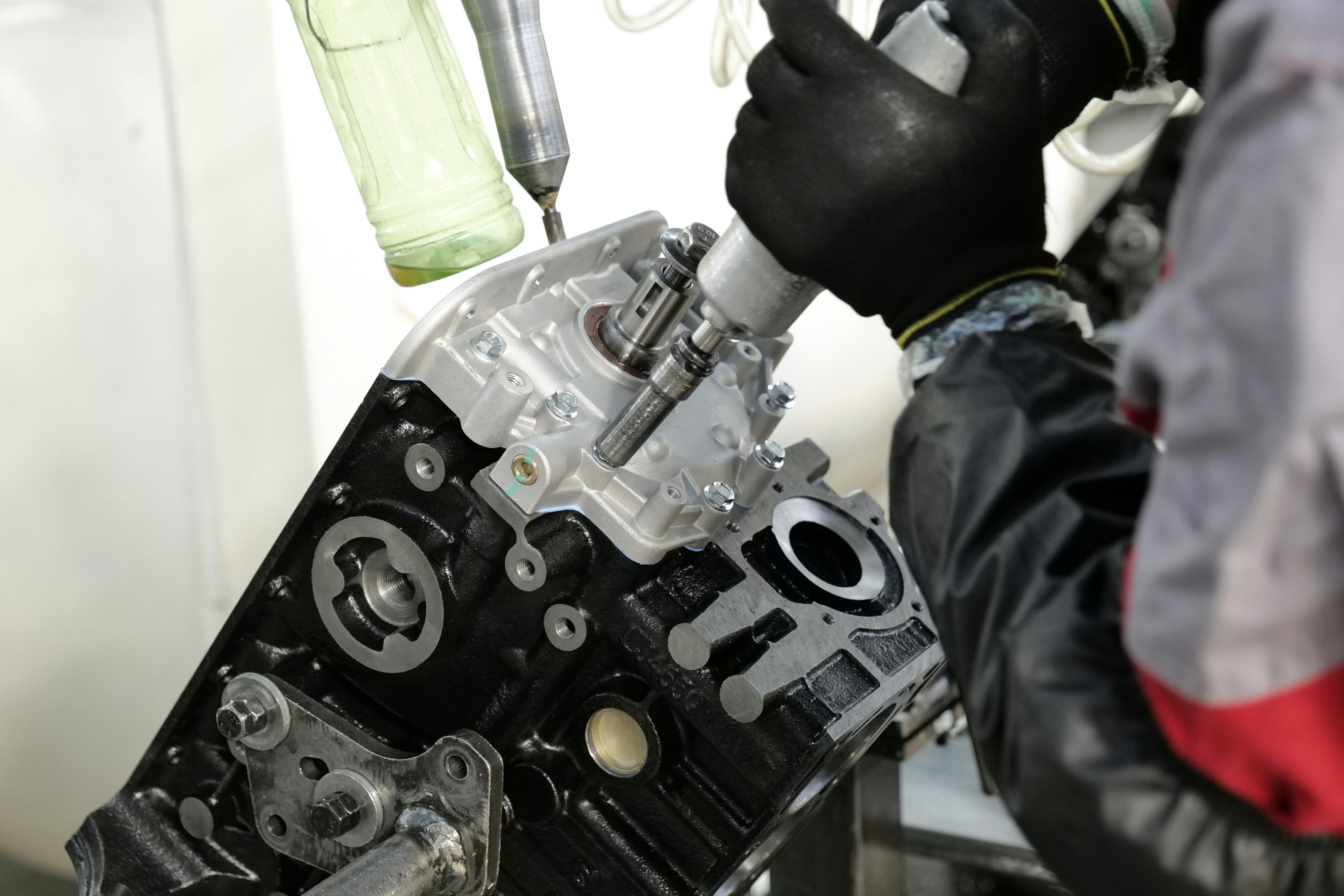Smart Tightening Station